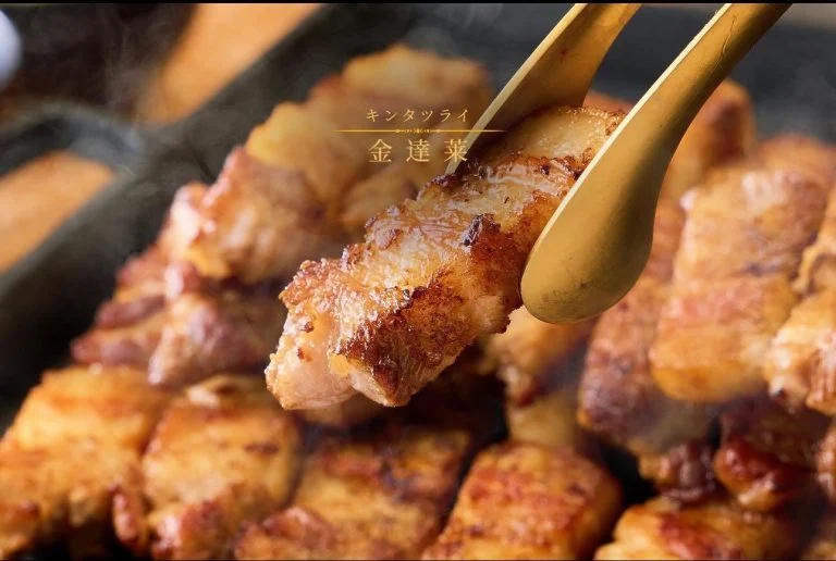 新大久保で味わう、国産生サムギョプサル