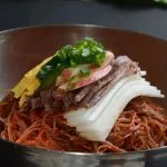 金達莱の韓国料理画像